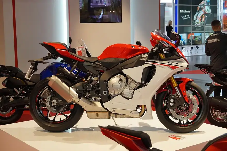 Yamaha YZF-R1