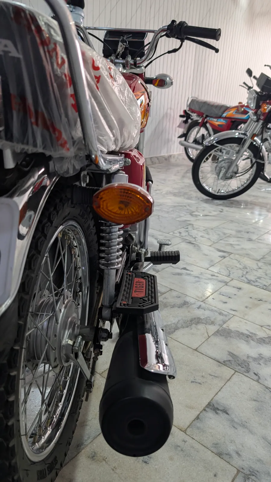 Honda CG 125 2026 (4/5)