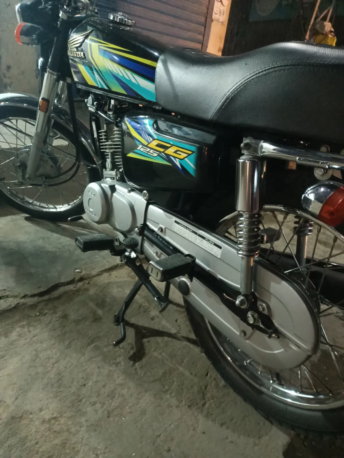 Honda CG 125 2025 (2/5)